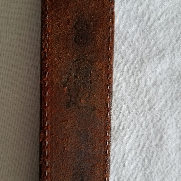 Vintage Australian Coin Concho Full Grain Leather Belt - Picture 4 of 8